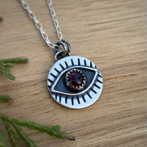 Garnet Eyeball Necklace / 17”