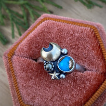 Load image into Gallery viewer, Copper Turquoise &amp; Pyrite Mixed Metal Moon Cluster Ring / Size 7.5