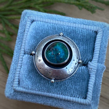 Load image into Gallery viewer, Mineral Park Turquoise Domed Shadowbox Ring / Size 8.25