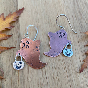 Mixed Metal Trick-or-Treat Ghostie Earrings {Copper}