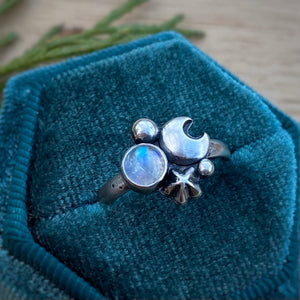 Moonstone Moon Cluster Ring / Size 6.25