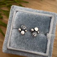 Load image into Gallery viewer, Stamped Cluster Stud Earrings