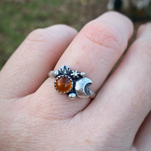 Carnelian Moon Cluster Ring / Size 8.5